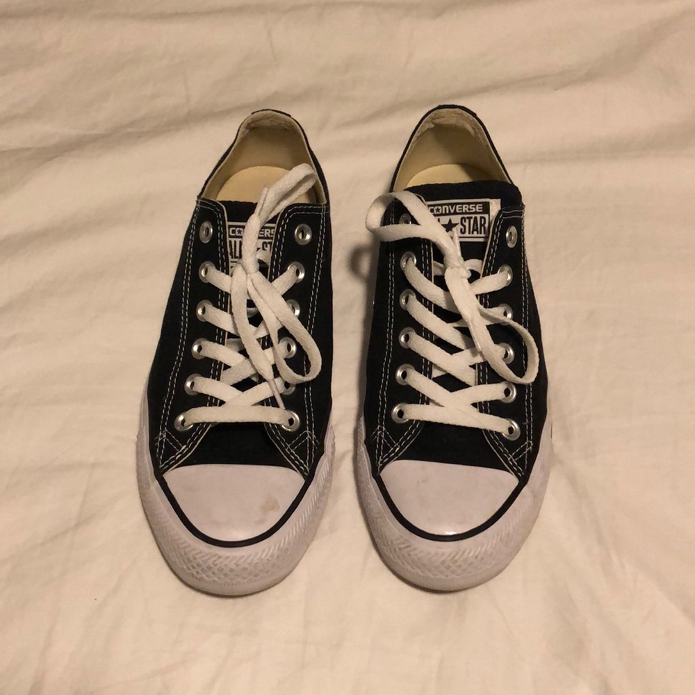 Black Low Top Converse Chuck Taylor All-Stars